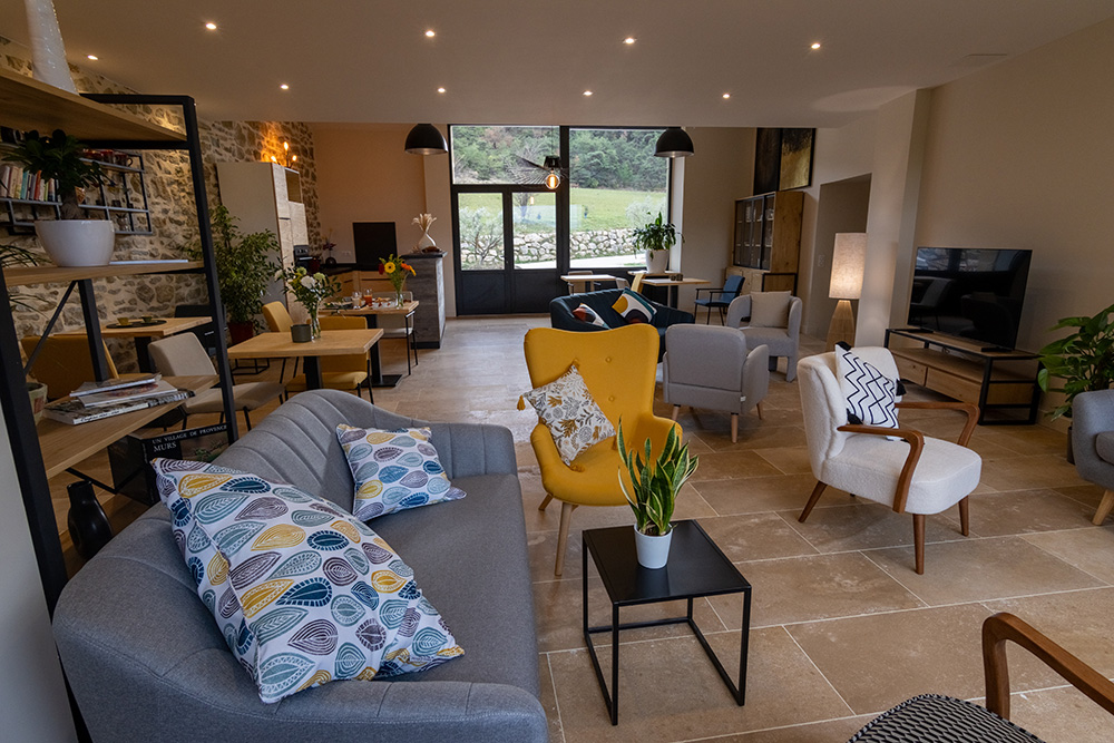 Maison d'hôtes spacieuse et chaleureuse